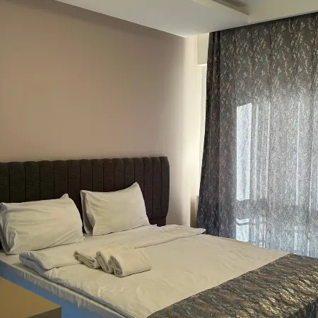Gold Residence