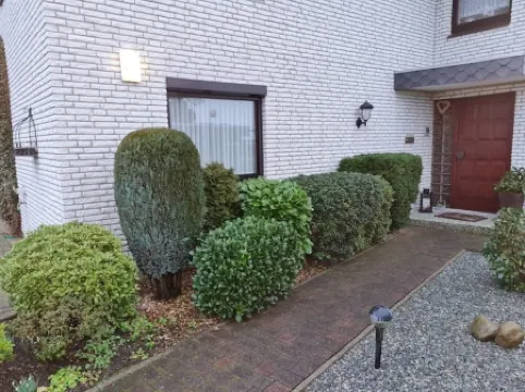 Schöne Ruhige Ferienwohnung mit Terrasse