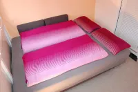 Exclusive vacation apartment near the lake in a residential complex with a park-like garden - balcony