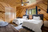 Dog Friendly, Fully Gated, Private Cabin by Fool Hollow Lake