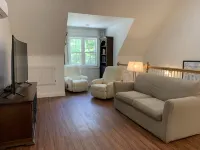 The “Wood”shop, 2 bedroom loft apartment on a quiet cove.