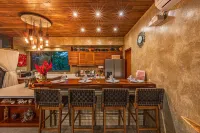 Encantada- Brand New Villa, Truly Spectacular with Mountain and Ocean Views