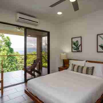 Breathtaking Jungle Views and Abundant Wildlife -  Large pool. Rooms