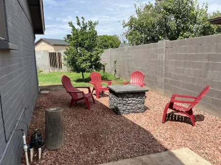 New family retreat w/private heated pool and hot tub