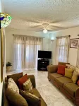 Steps 2 Beach is the Perfect Family Home 2 Minutes Walk to the Beach! - Bintang 2