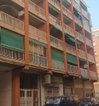 Beautiful bright apartment 5 min walk from the beach and shops Hotel in zona Cala del Moro