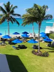 7 Mile Beach Hidden Gem!  20% Summer Specials!