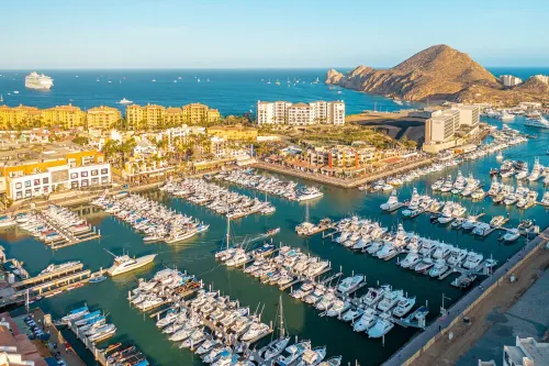 Newly Remodeled Condo In Cabo Marina - Casa Rosa