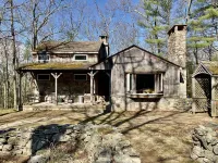 Picturesque Cabin in the Woods