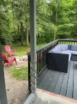 Modern Cottage with Beautiful Backyard and Firepit!