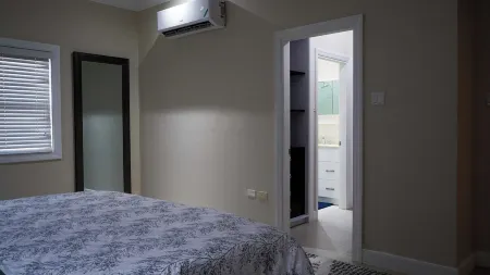 Life of Montego Bay Отели в г. Reading