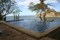 Spectacular Ocean Cliff 5BR Home & Beach in Gated Community