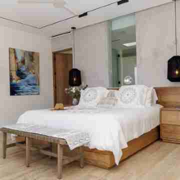 Exquisite oceanfront luxury casa, Pezula Beach Rooms