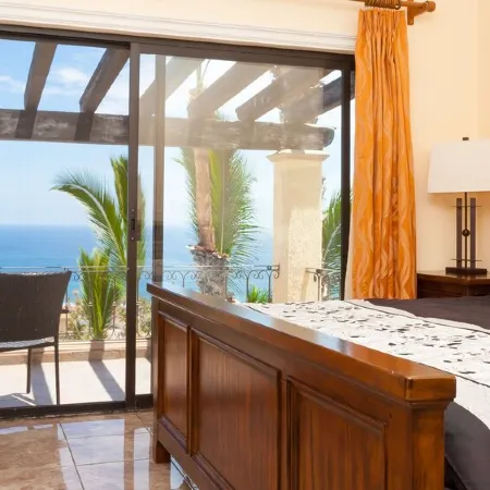 Casa de Helios - Panoramic Ocean Views overlooking Palmilla Beach