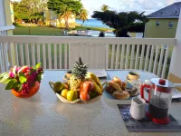 Superb 2 Bedroom/2 Bath Beachfront Condo in Tower Isle, Near Ocho Rios Hotels in Tower Isle