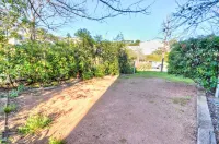 40m² T2 apartment with terrace, swimming pool, air conditioning and secure private parking Hotels near Plage d'Arène Cros