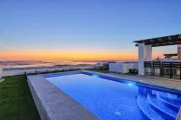 Sunset Beach House Ocean Front Hot Tub & Pool - piscine