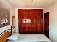 First line beach, free WIFI, air conditioning and garage # Hotels in der Nähe von Medanodive