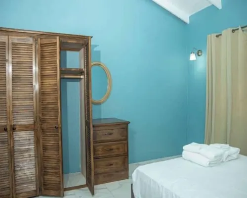 Corinth Apartment Minutes from Rodney Bay & Beach Hotels in Choc