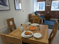 Luxury - 2 Bed City Centre Location - PARKING