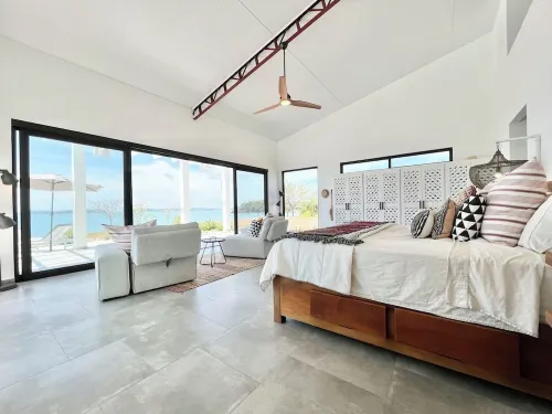 Ocean Front Villa in Boca Chica!