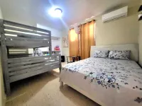 Family villa 1 w/WIFI & parking, 5 min away to the beach