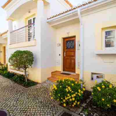 Townhouse Budens Hotel Exterior