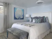 Studio directly on the Cane  Bay Beach ! Wake up to the sounds of the waves ! Hotels in Northcentral