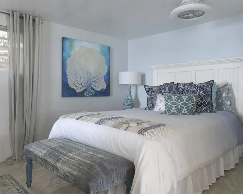 Studio directly on the Cane  Bay Beach ! Wake up to the sounds of the waves ! Hotels in Northcentral