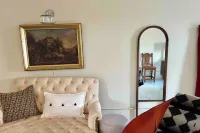 Dickson Casita - Private Guesthouse in Marfa, Texas