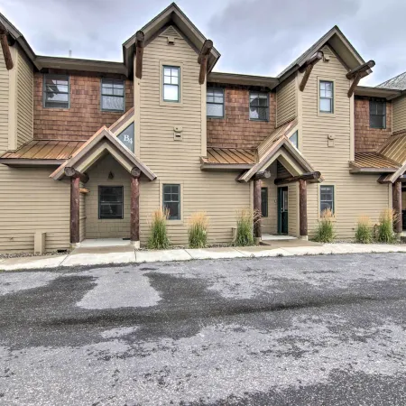 Ski-in/Out Big Sky Townhome w/ Stunning Mtn Views!