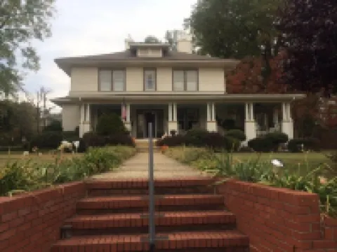 Hunter House Bed and Breakfast