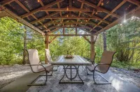 Luxury Outdoor Living!!