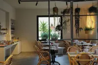 Hotel Peler
