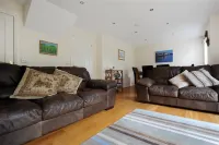 2a St Georges Hill Hotels in Lyme Regis