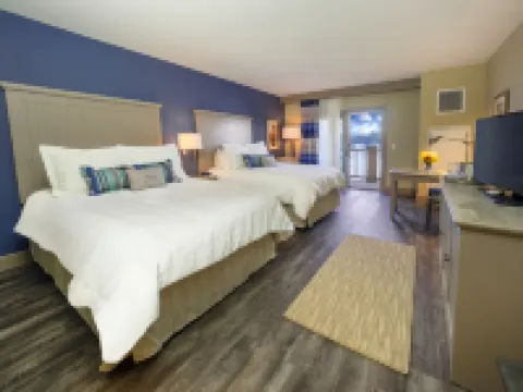 Chautauqua Harbor Hotel - Jamestown Hotels in Chautauqua County