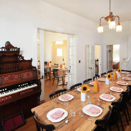 The Grape Leaf Inn