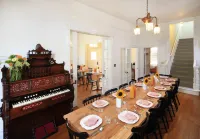 The Grape Leaf Inn - breakfast