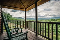 Nantahala Village - Mountain view