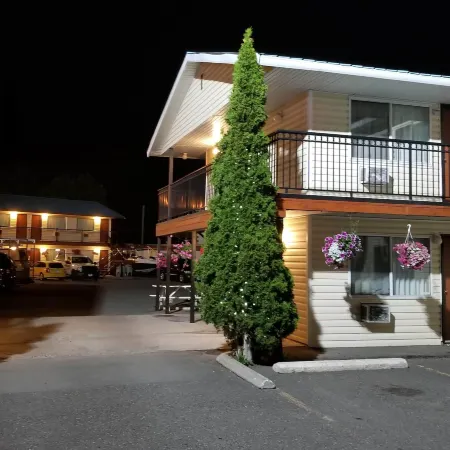 Cache Creek Inn