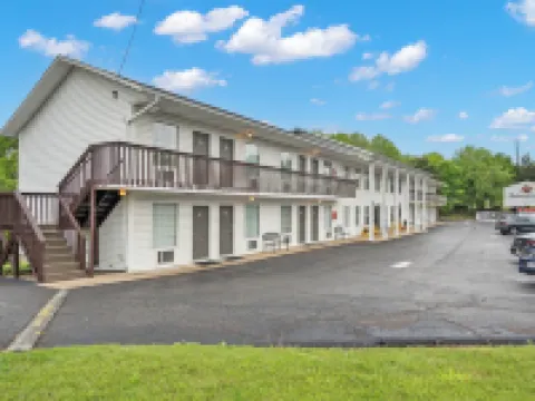 Autumn Creek Branson Hotels in Stone County