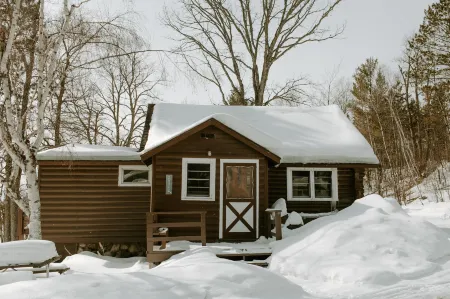 Silver Rapids Lodge & Campground