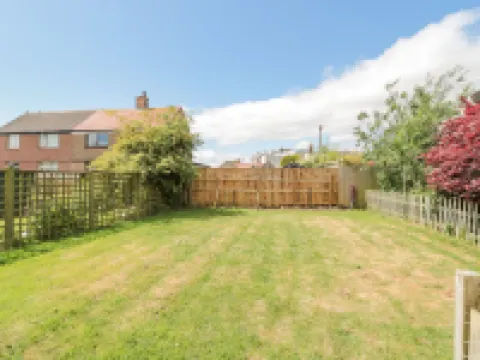 3 St Cuthberts Garth Hotels in Bamburgh