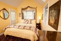 Hearthstone Elegant Lodge by the River Hotels in Kamiah