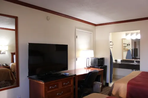 Sanger Inn Hotels in Valley View