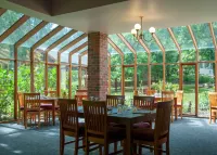 Black Spur Inn Hotels in Marysville