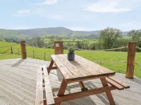 Bryn Eiddon Log Cabin - Homestays