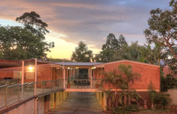 本特街汽車旅館