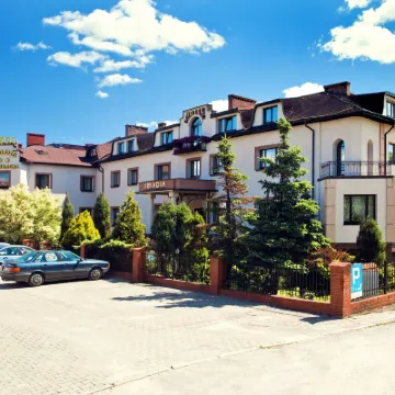 Hotel Arkadia Hotels near Targówek