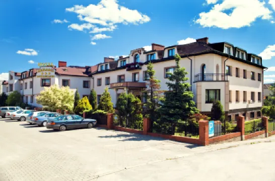 Hotel Arkadia Hotels near Bialoleka